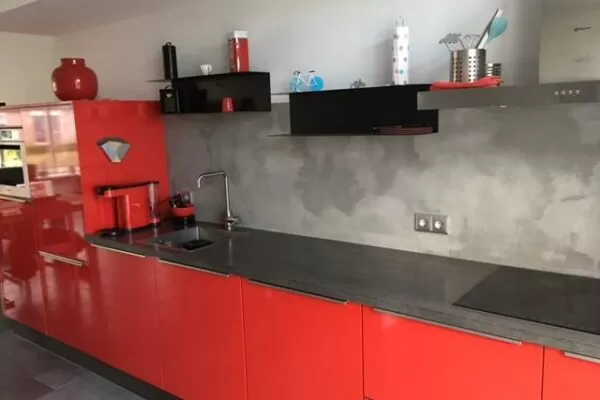 Beton Ciré achterwand keuken