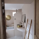 Microcement Nude 3 in een badkamer.